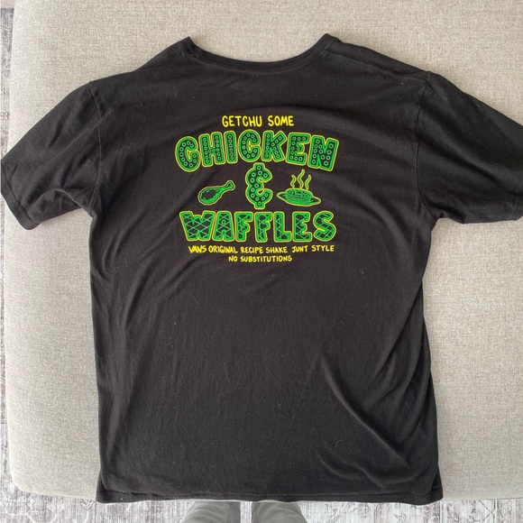 Vans x Shake Junt T-Shirt - Picture 1 of 2